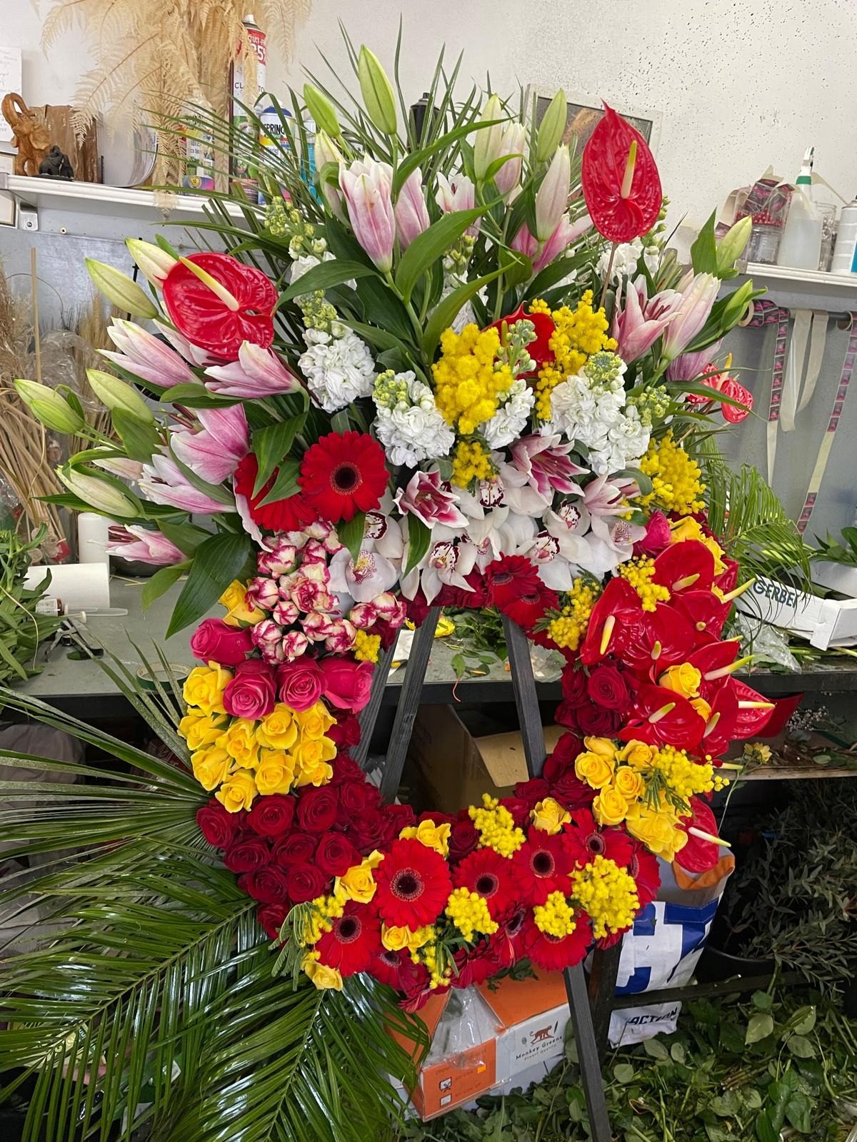 Funeral spray Pégomas